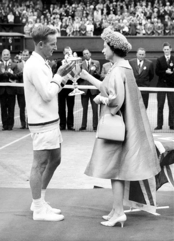 发仍显不足 发仍显不足